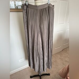 T TAHARI Gray/Green Wide Leg Palazzo Pants XL